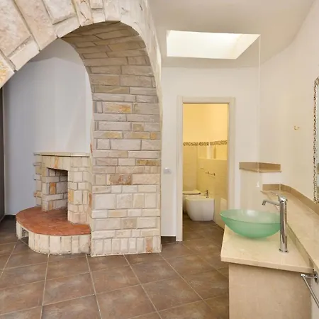 Damavi 2 * Torre dell'Orso