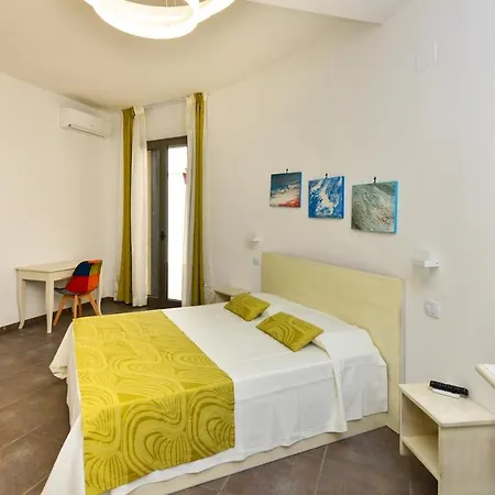 Damavi 2 * Torre dell'Orso