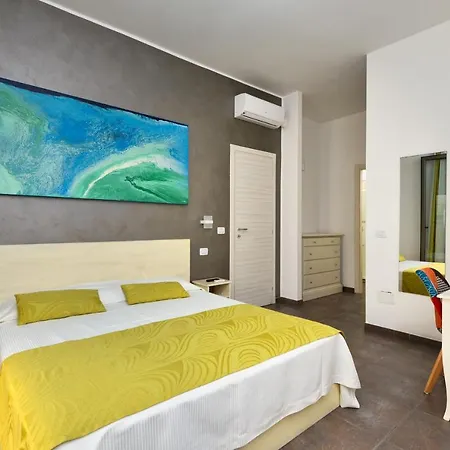 Damavi 2 * Torre dell'Orso