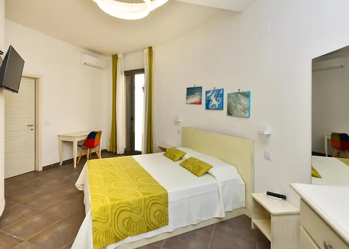 Damavi 2 * Torre dell'Orso